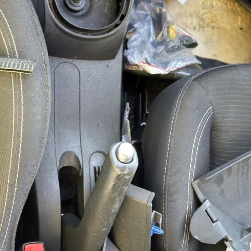 Moteur RENAULT CLIO 3 Photo n°17