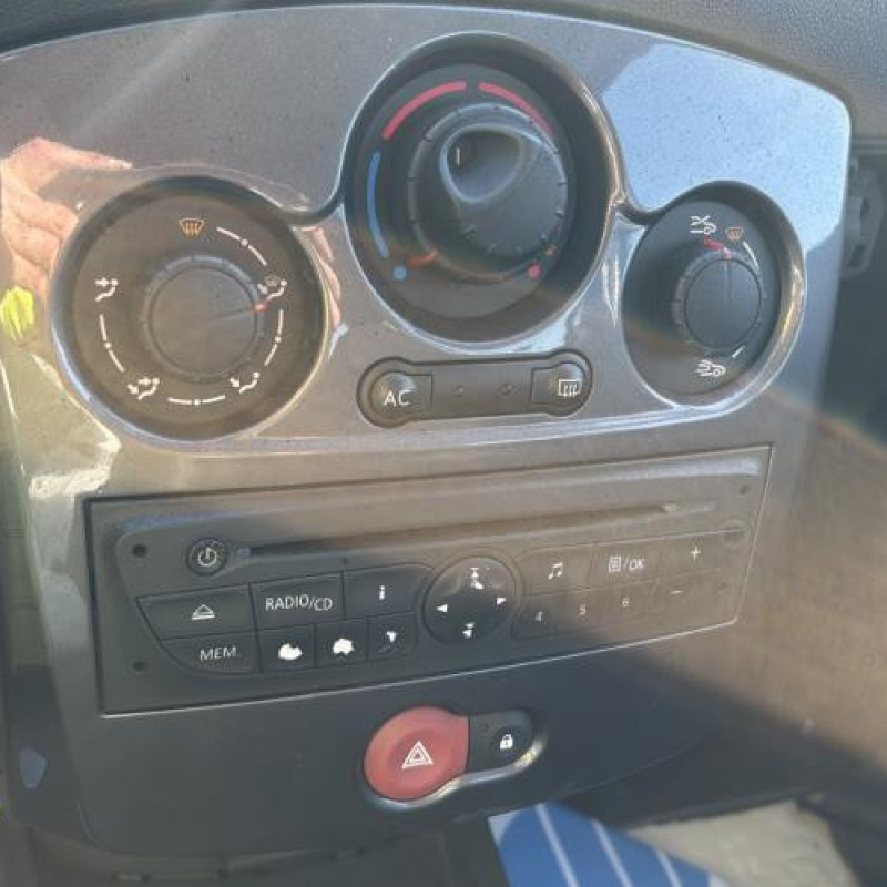 Moteur RENAULT CLIO 3 Photo n°18