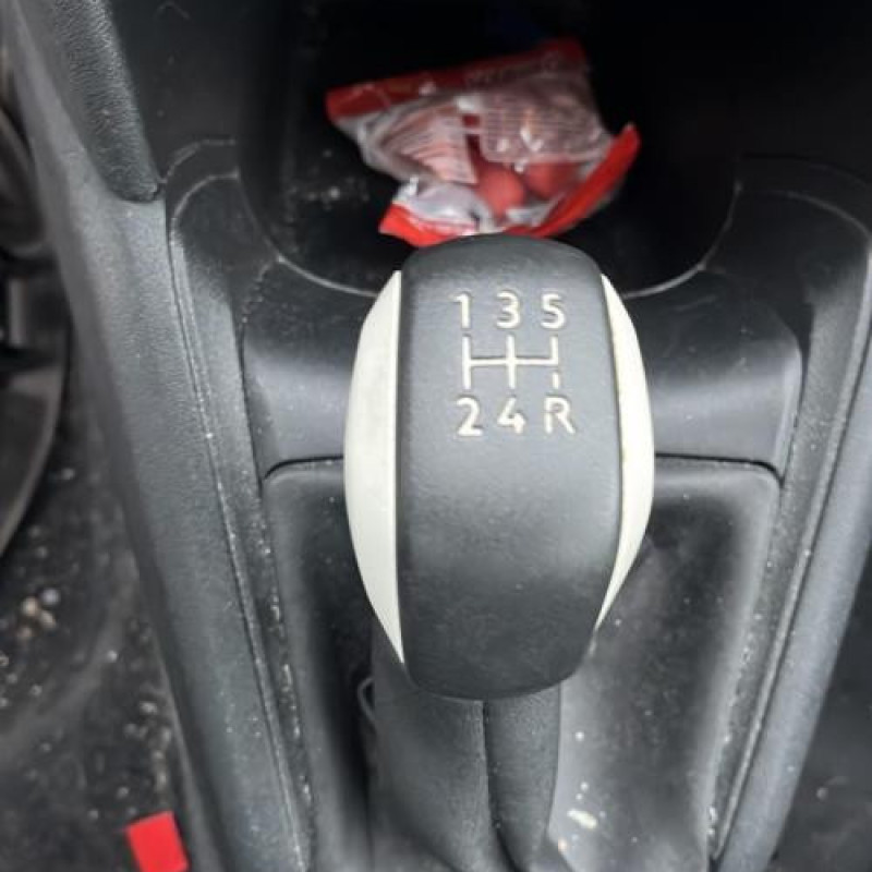 Ceinture avant gauche PEUGEOT 208 1 Photo n°8