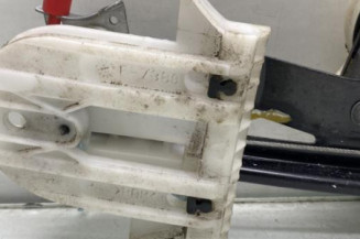 Leve vitre electrique arriere droit FORD MONDEO 3