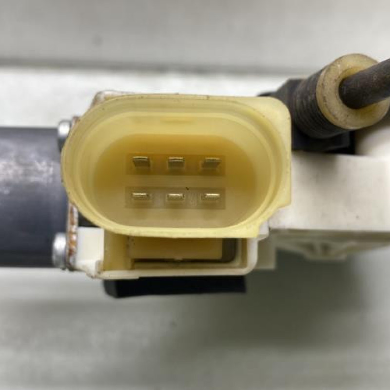 Leve vitre electrique arriere droit FORD MONDEO 3 Photo n°5