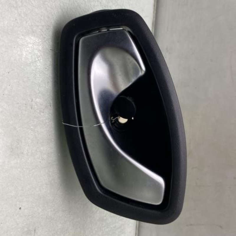 Poignee interieur arriere gauche RENAULT CAPTUR 1 Photo n°1