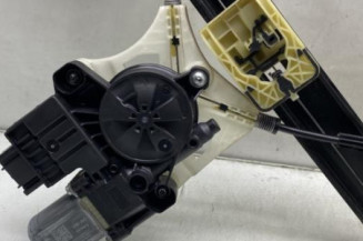 Leve vitre electrique avant droit VOLKSWAGEN POLO 6