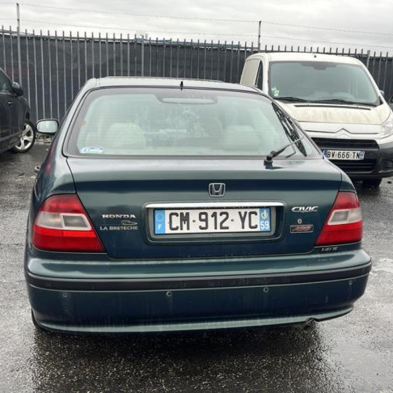 Pare choc avant HONDA CIVIC 6 Photo n°9