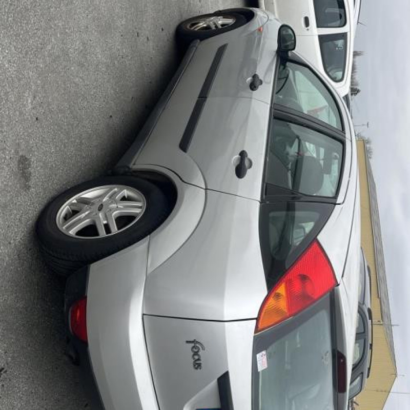 Serrure avant gauche FORD FOCUS 1 Photo n°8