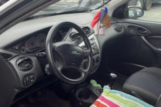 Serrure avant gauche FORD FOCUS 1