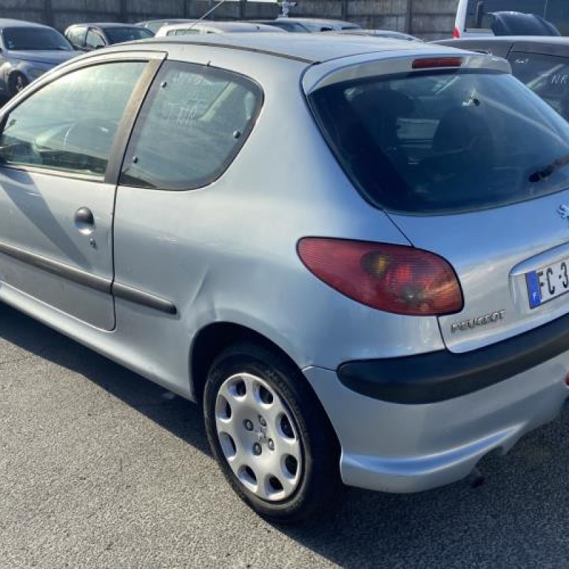 Serrure avant gauche PEUGEOT 206 Photo n°8