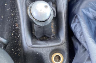 Serrure avant gauche PEUGEOT 206