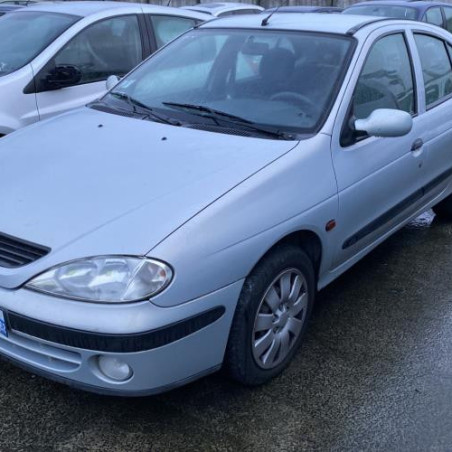 Moteur RENAULT MEGANE 1 Photo n°1