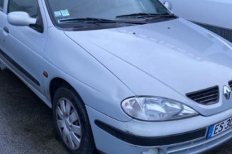 Moteur RENAULT MEGANE 1