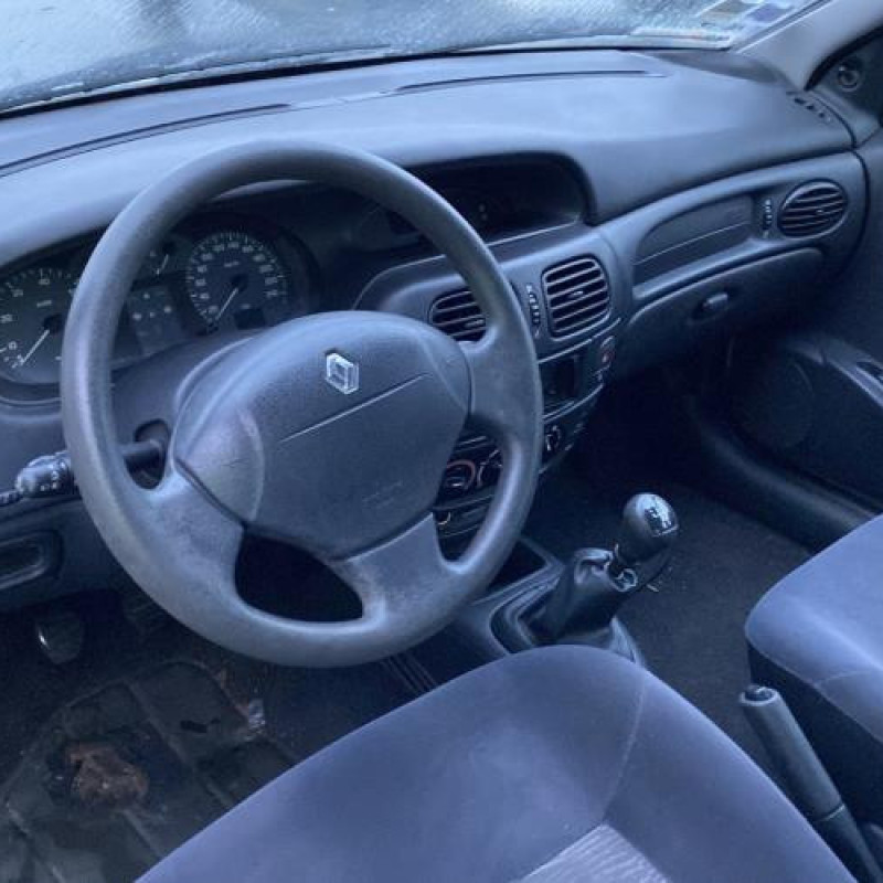 Moteur RENAULT MEGANE 1 Photo n°13