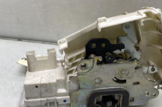 Serrure avant gauche MERCEDES CLASSE A 169