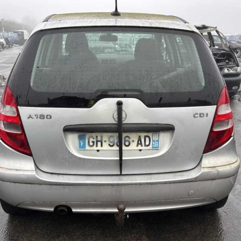 Serrure avant gauche MERCEDES CLASSE A 169 Photo n°9