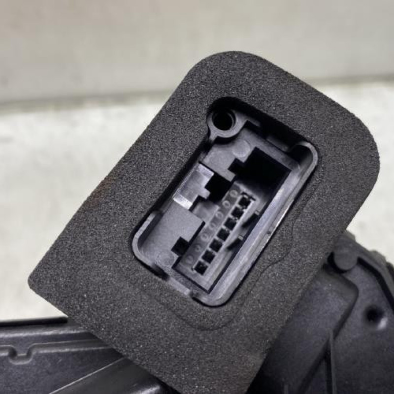 Serrure arriere droit VOLKSWAGEN POLO 6 Photo n°5
