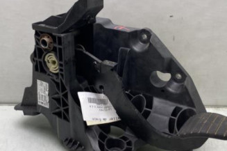 Pedale de frein RENAULT TRAFIC 3 COURT