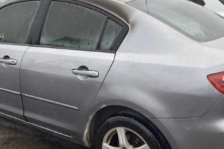 Feu arriere secondaire gauche (feux) MAZDA 3 1