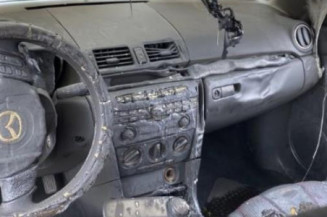 Feu arriere secondaire gauche (feux) MAZDA 3 1