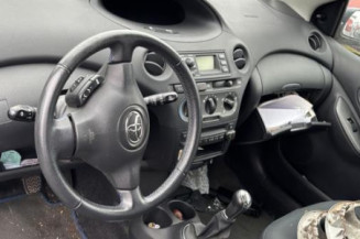 Retroviseur droit TOYOTA YARIS 1