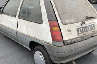 Feu arriere principal gauche (feux) RENAULT SUPER 5