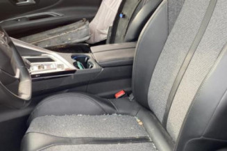 Feu arriere secondaire gauche (feux) PEUGEOT 3008 2