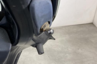 Malle/Hayon arriere TOYOTA YARIS 2