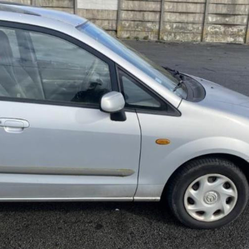 Capot MAZDA PREMACY Photo n°17