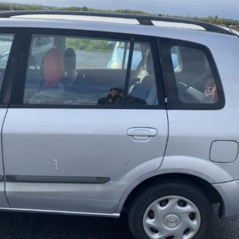 Capot MAZDA PREMACY Photo n°20