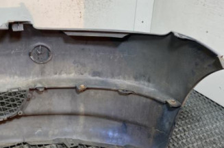 Pare choc avant TOYOTA YARIS 1
