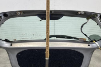 Malle/Hayon arriere TOYOTA YARIS 1
