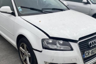 Moteur essuie glace avant AUDI A3 2 Photo n°1
