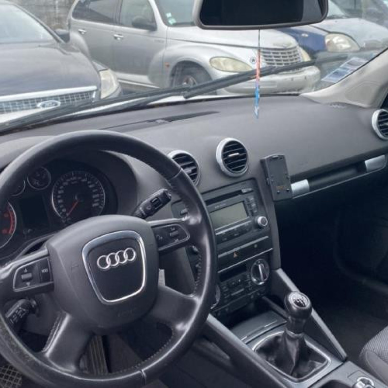Moteur essuie glace avant AUDI A3 2 Photo n°17