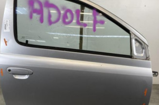 Porte avant droit TOYOTA YARIS 1 Photo n°1