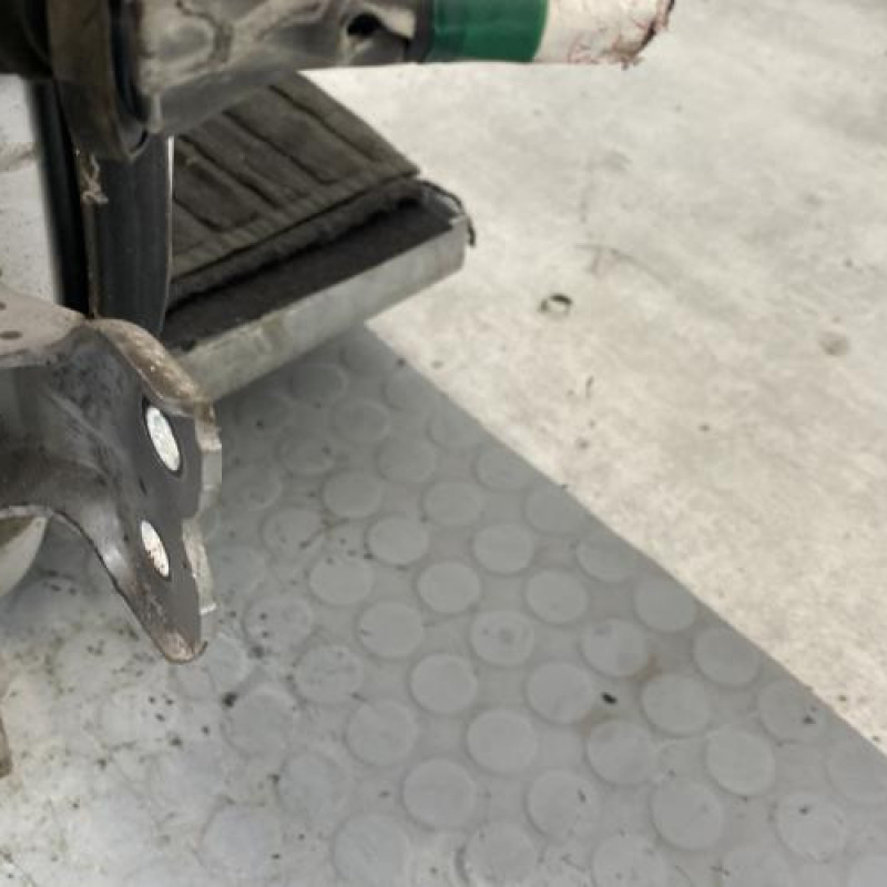 Porte avant droit TOYOTA YARIS 1 Photo n°8