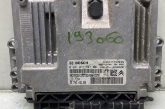 Calculateur moteur PEUGEOT 5008 1 Photo n°1