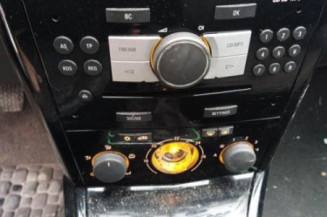 Vitre avant droit OPEL ASTRA H