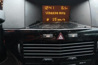 Vitre avant droit OPEL ASTRA H