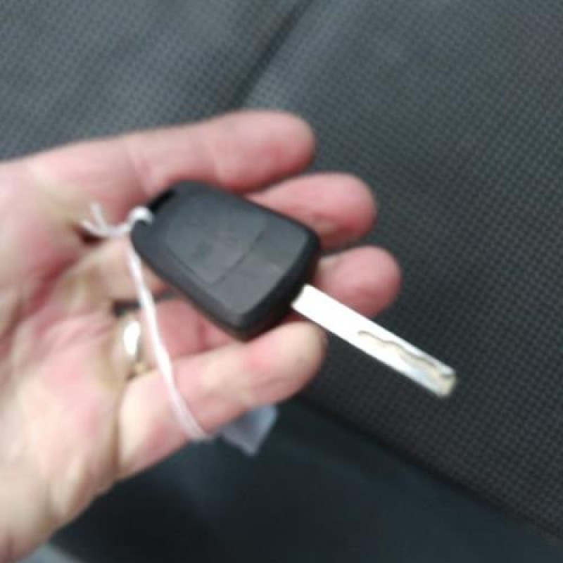 Vitre avant droit OPEL ASTRA H Photo n°18