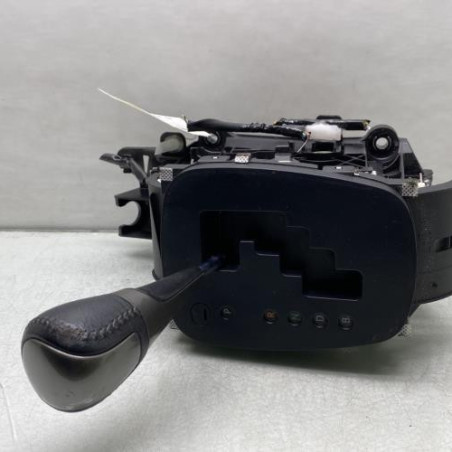 Selecteur boite de vitesse TOYOTA YARIS 3
