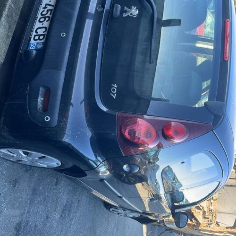 Boite de vitesses PEUGEOT 107 Photo n°9
