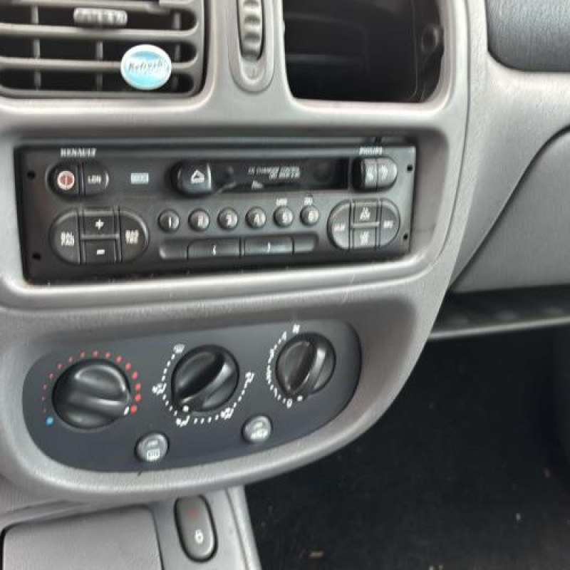 Boite de vitesses RENAULT CLIO 2 Photo n°16