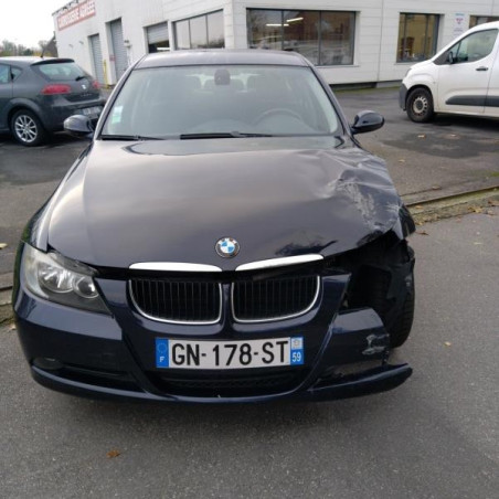 BMW SERIE 3 E90 PHASE 1 318d 2.0D - 16V TURBO Photo n°1