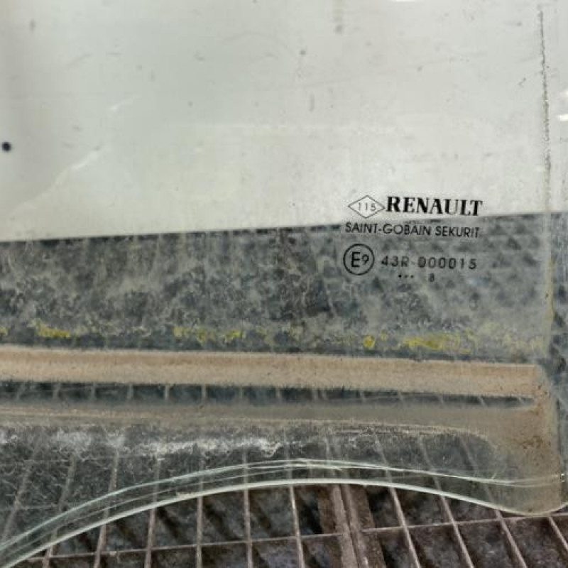 Vitre arriere droit RENAULT KADJAR Photo n°3