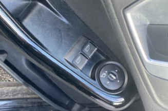 Feu arriere principal gauche (feux) FORD FIESTA 6