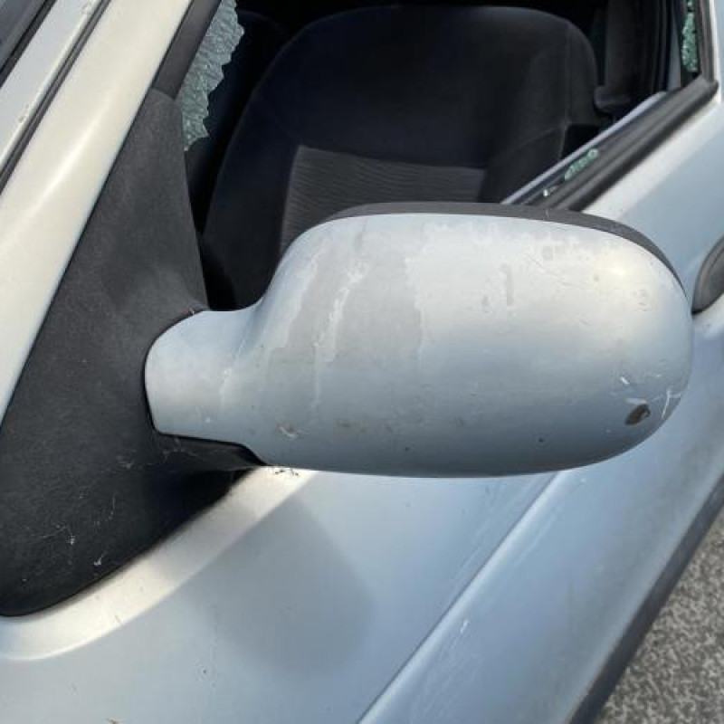 Moteur essuie glace arriere RENAULT MEGANE 1 Photo n°15