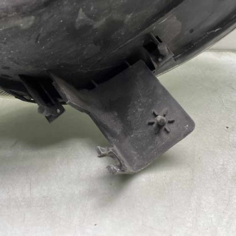 Optique avant principal gauche (feux)(phare) CITROEN XSARA PICASSO Photo n°3