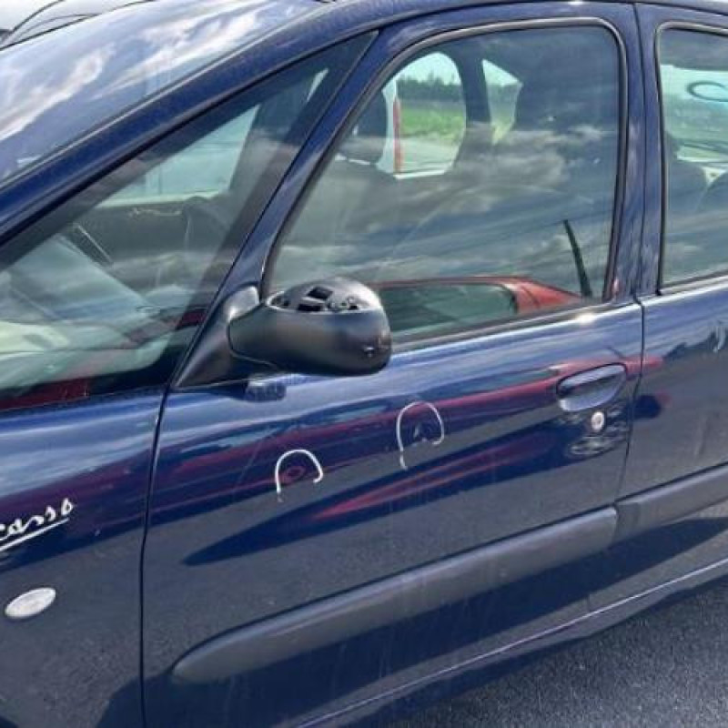 Optique avant principal gauche (feux)(phare) CITROEN XSARA PICASSO Photo n°9