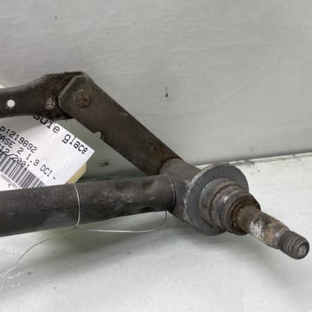 Moteur essuie glace avant RENAULT MEGANE 1