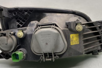 Optique avant principal gauche (feux)(phare) FORD FIESTA 4