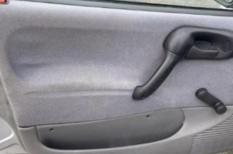 Feu arriere principal gauche (feux) OPEL CORSA B