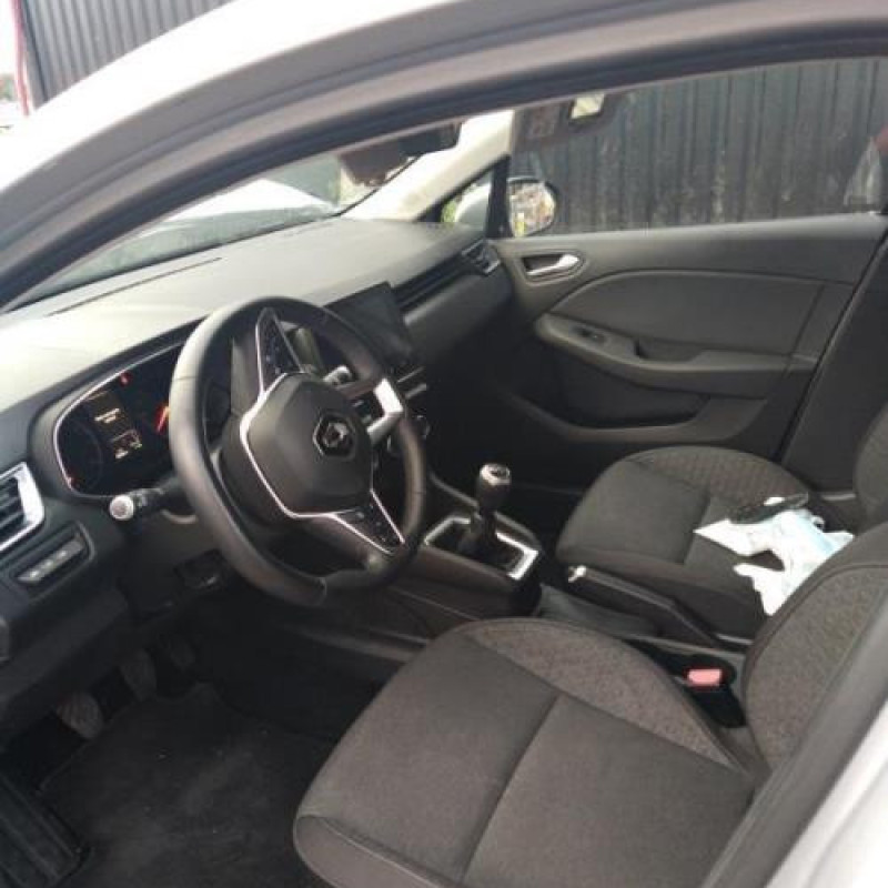 Feu arriere secondaire gauche (feux) RENAULT CLIO 5 Photo n°6